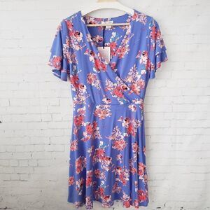 NEW Tabitha Webb Surplice Bodice Blue Floral Dress Size L Flutter Sleeve Stretch